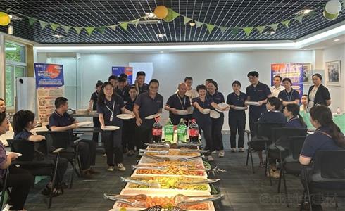 快乐工作 幸福生活丨成都中建材举办二季度生日联欢会